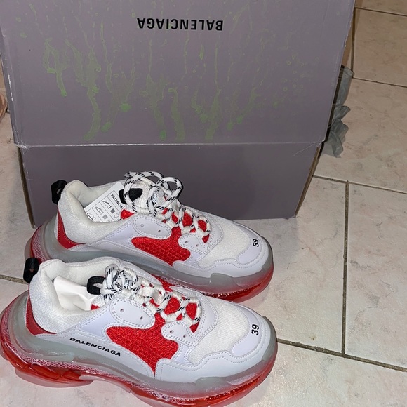 BALENCIAGAS TRIPLE S (39) SIZE 6.5 US / 39 UK - Picture 5 of 7